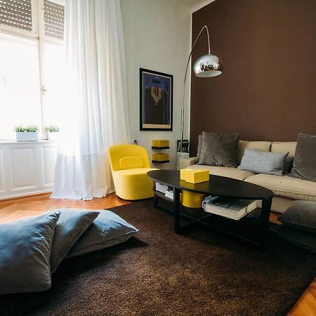 Valsabbion City Suite Pula Room photo