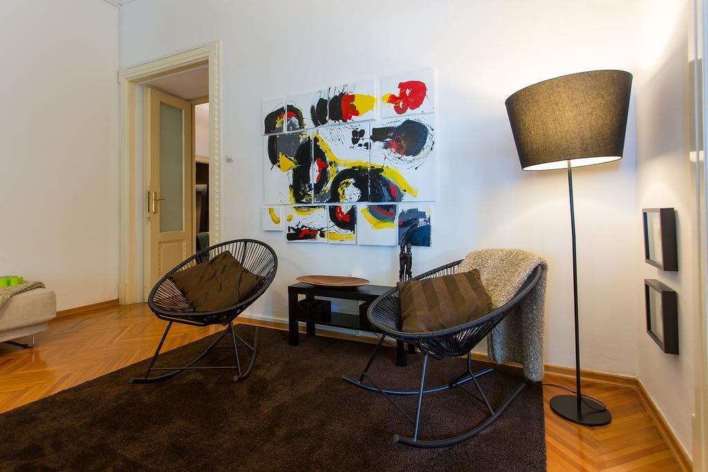 Valsabbion City Suite Pula Exterior photo
