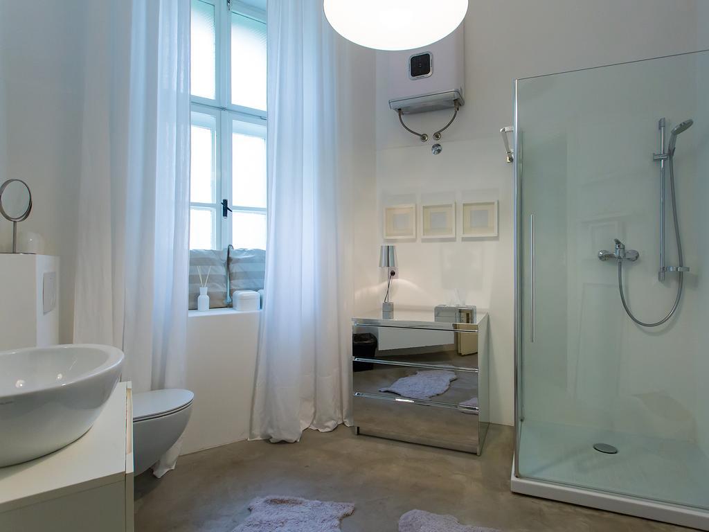 Valsabbion City Suite Pula Exterior photo
